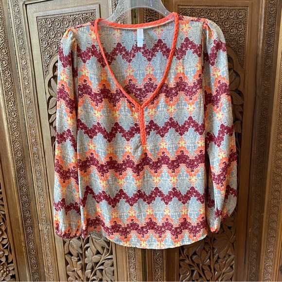 Xhilaration Tops - Xhilaration georgette blouse beautiful print